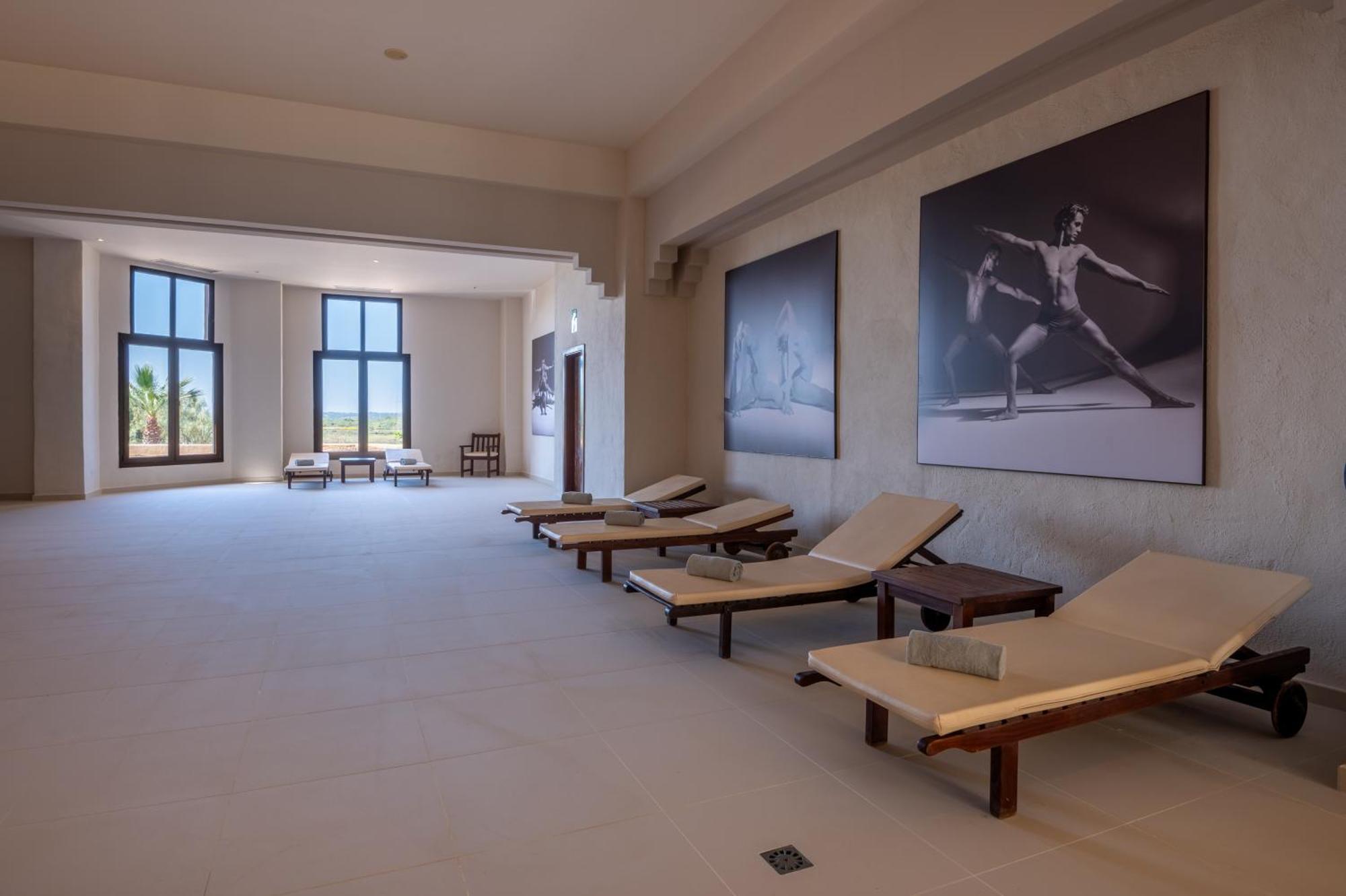 Gale Hotel 4*